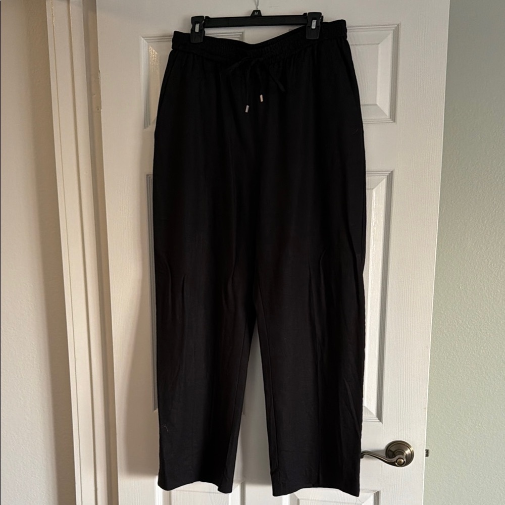 Woman’s Black Elastic Waist Linen Pants  with Drawstring